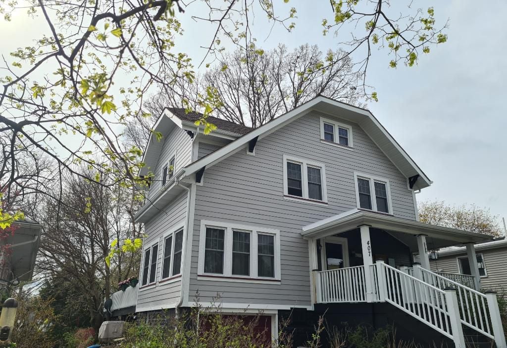small grey vertical vs horizontal siding